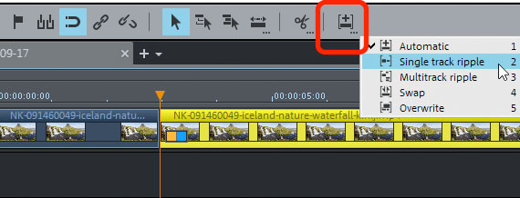 Menu d'insertion pour le montage vidéo Insérer d'autres séquences vidéo à la position du curseur de lecture